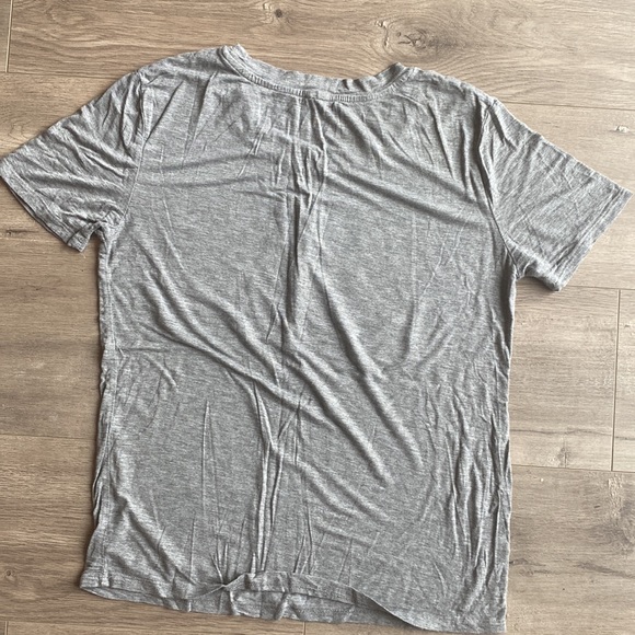 GUC Disney T-shirt - Picture 3 of 3